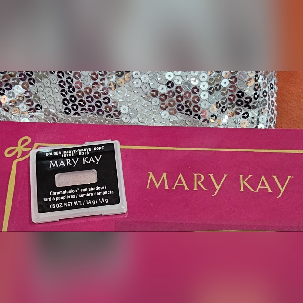 NIB Mary Kay Golden Mauve Eyeshadow